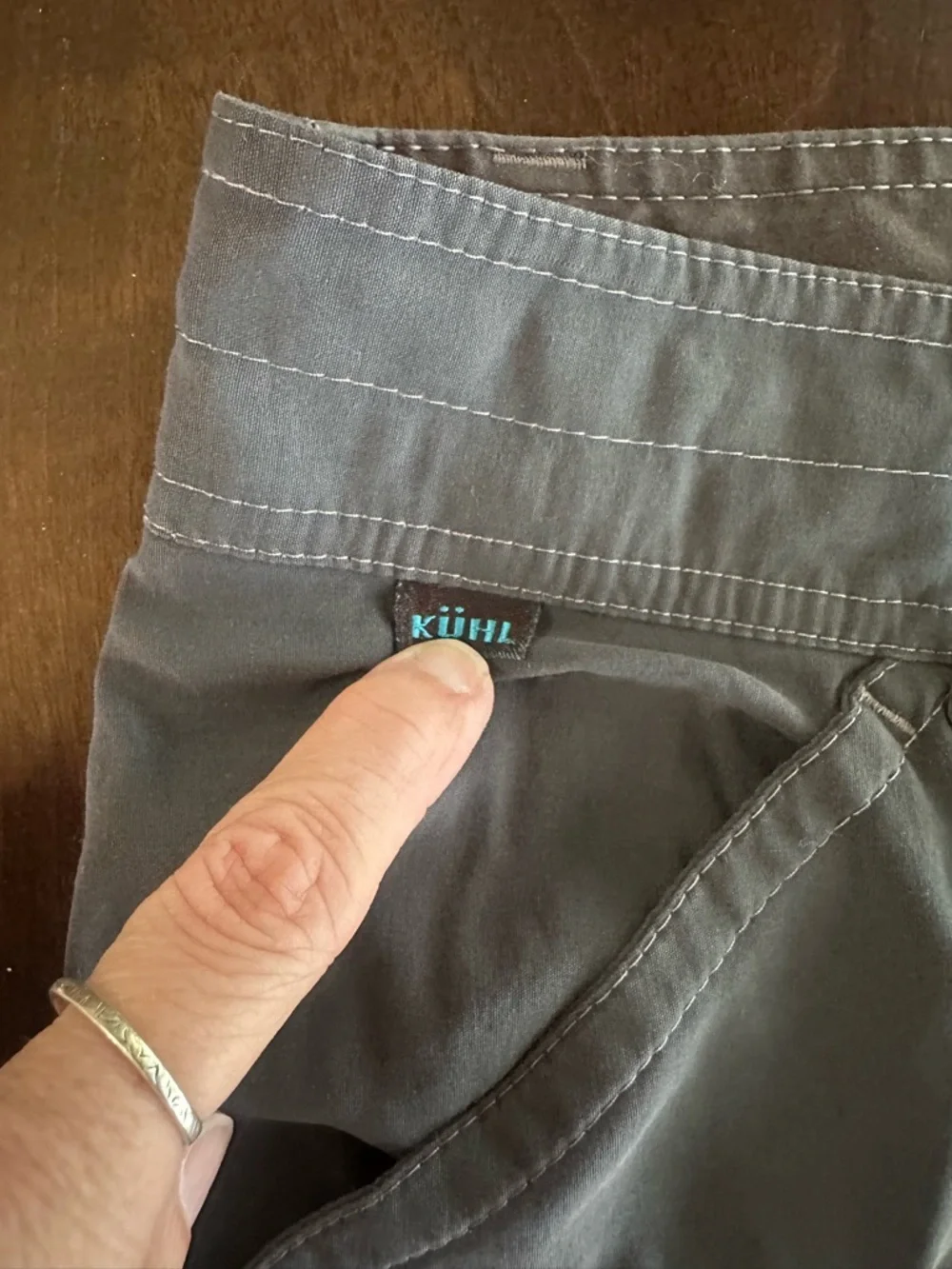 Kuhl Men's Grey Shorts 32 - Picture 3 of 10